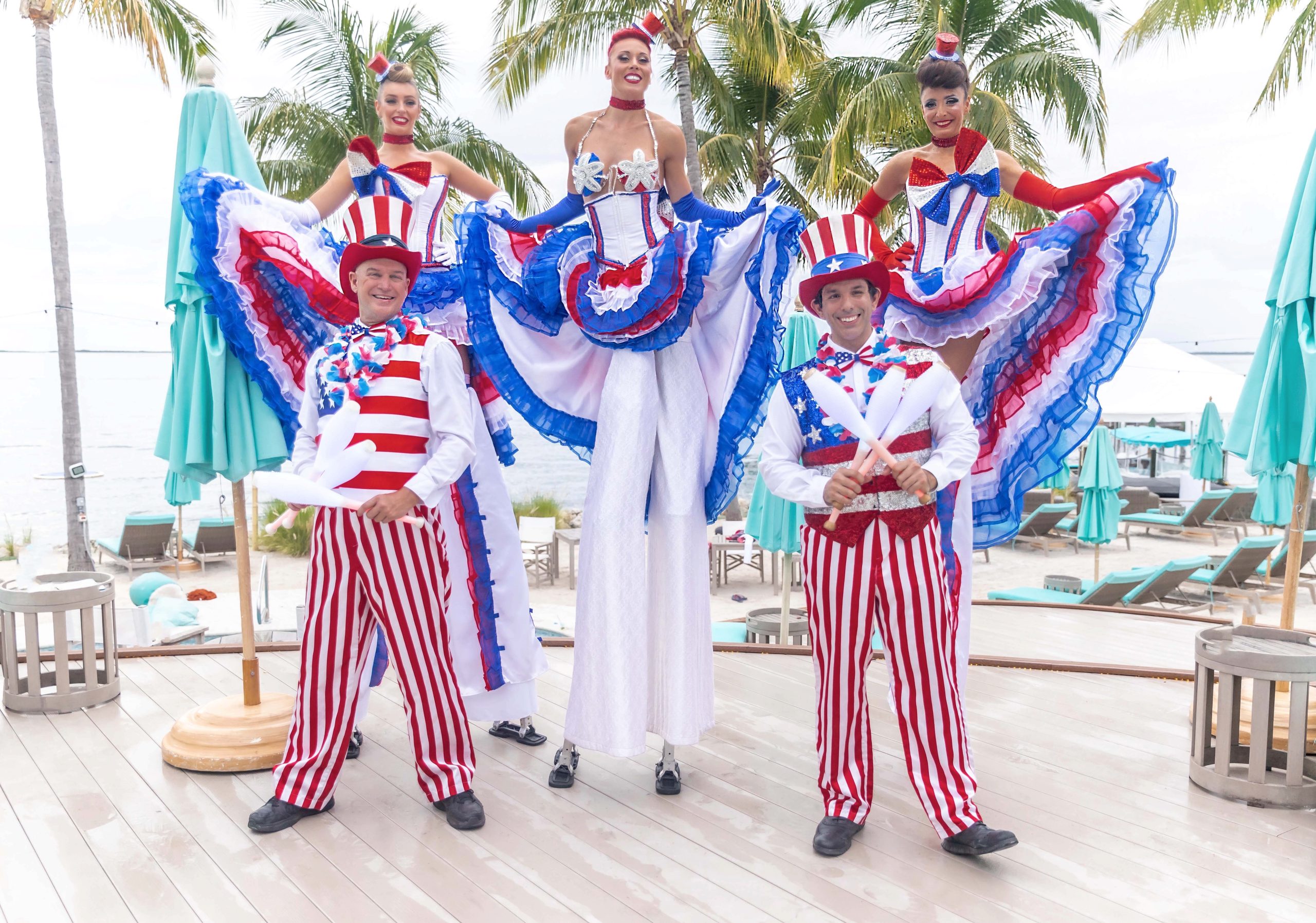 Stiltwalkers and Jugglers
